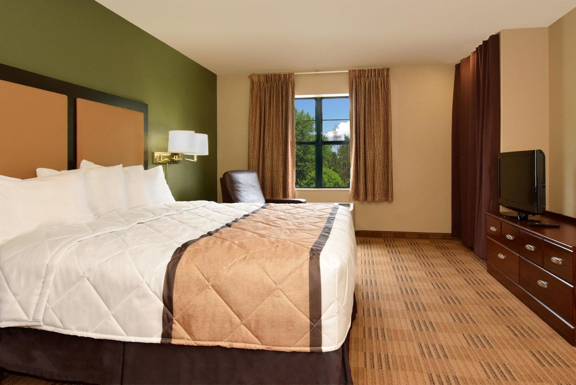Extended Stay America Suites - Long Island - Мелвил Екстериор снимка