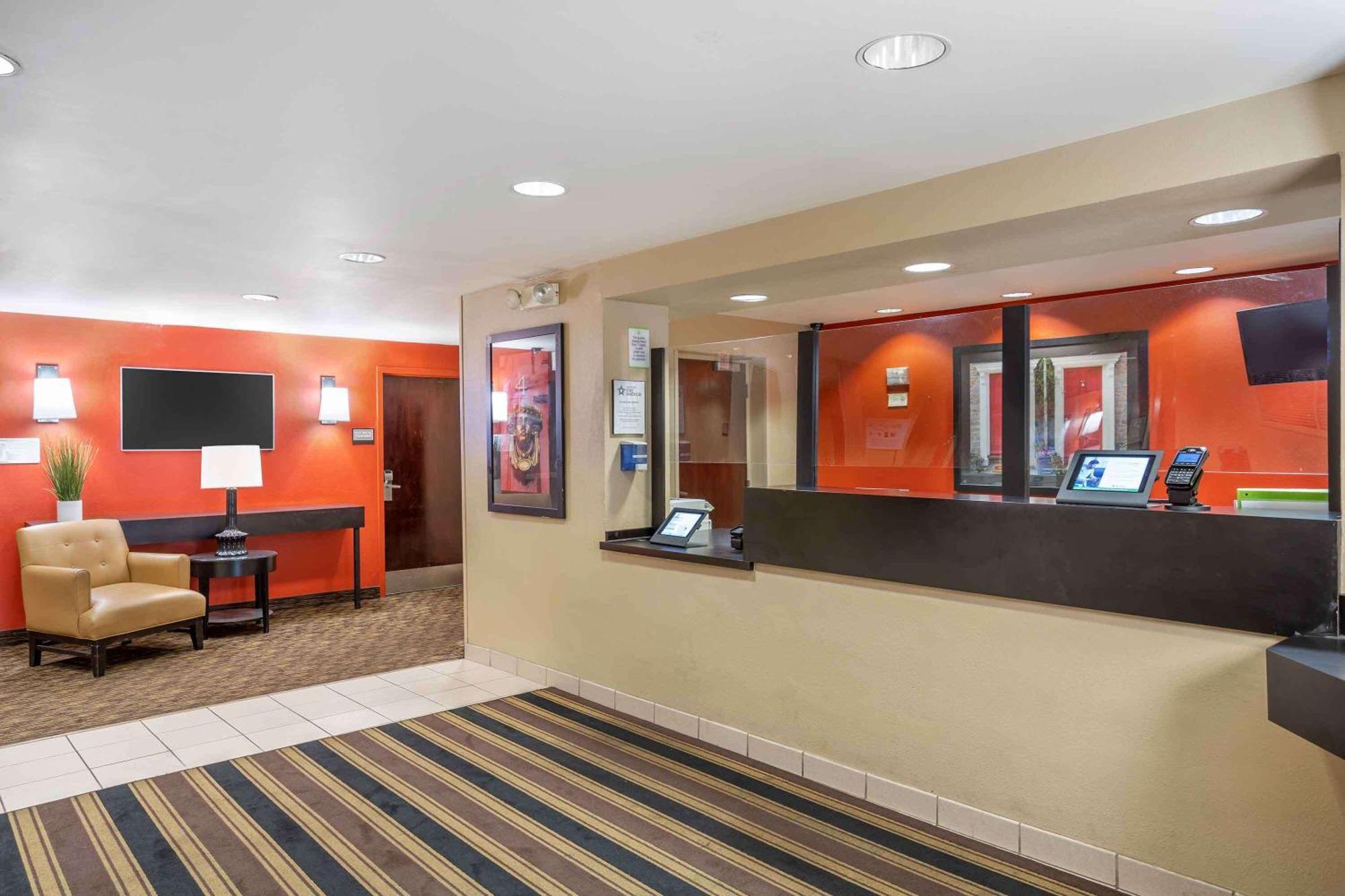 Extended Stay America Suites - Long Island - Мелвил Екстериор снимка