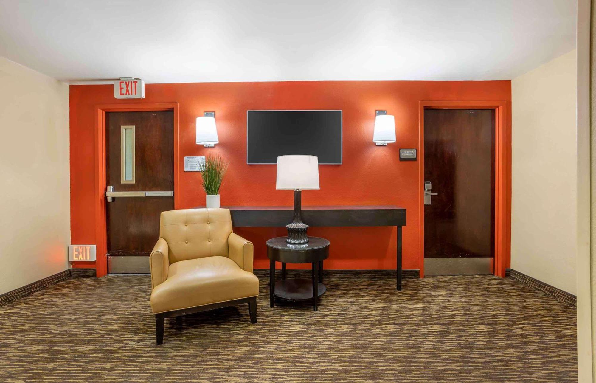 Extended Stay America Suites - Long Island - Мелвил Екстериор снимка