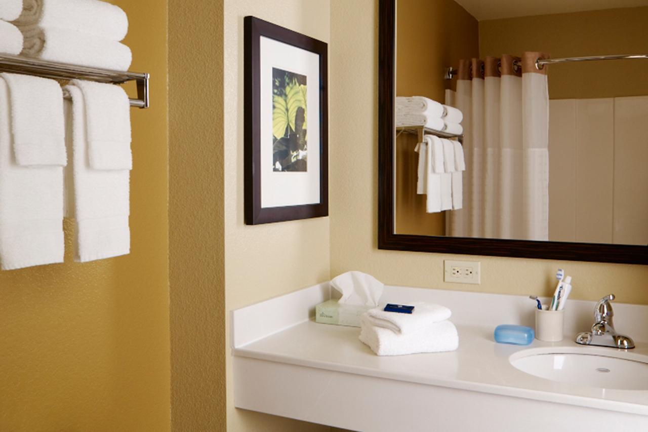 Extended Stay America Suites - Long Island - Мелвил Екстериор снимка